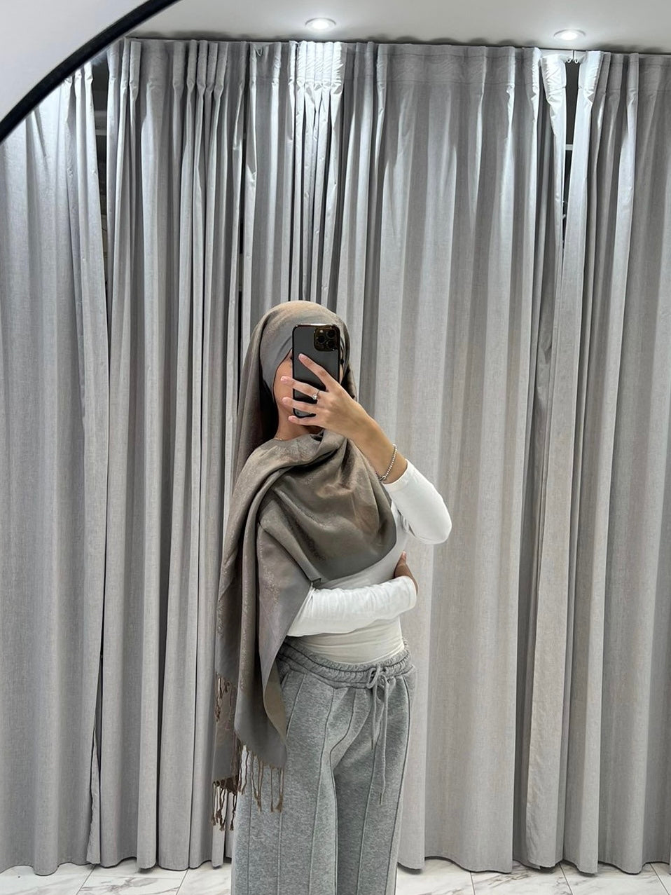 Pashmina scarf 02