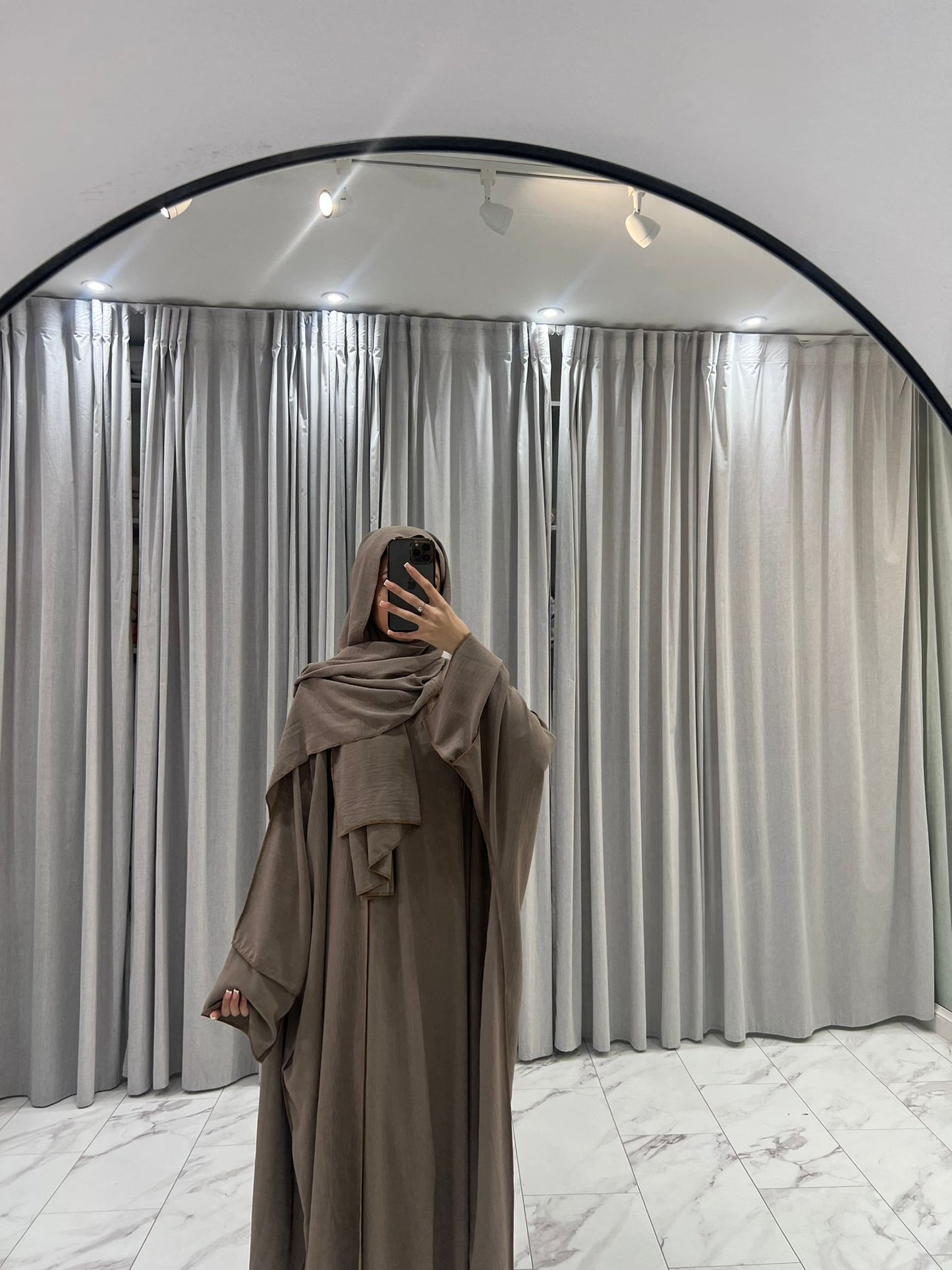 Abaya 29
