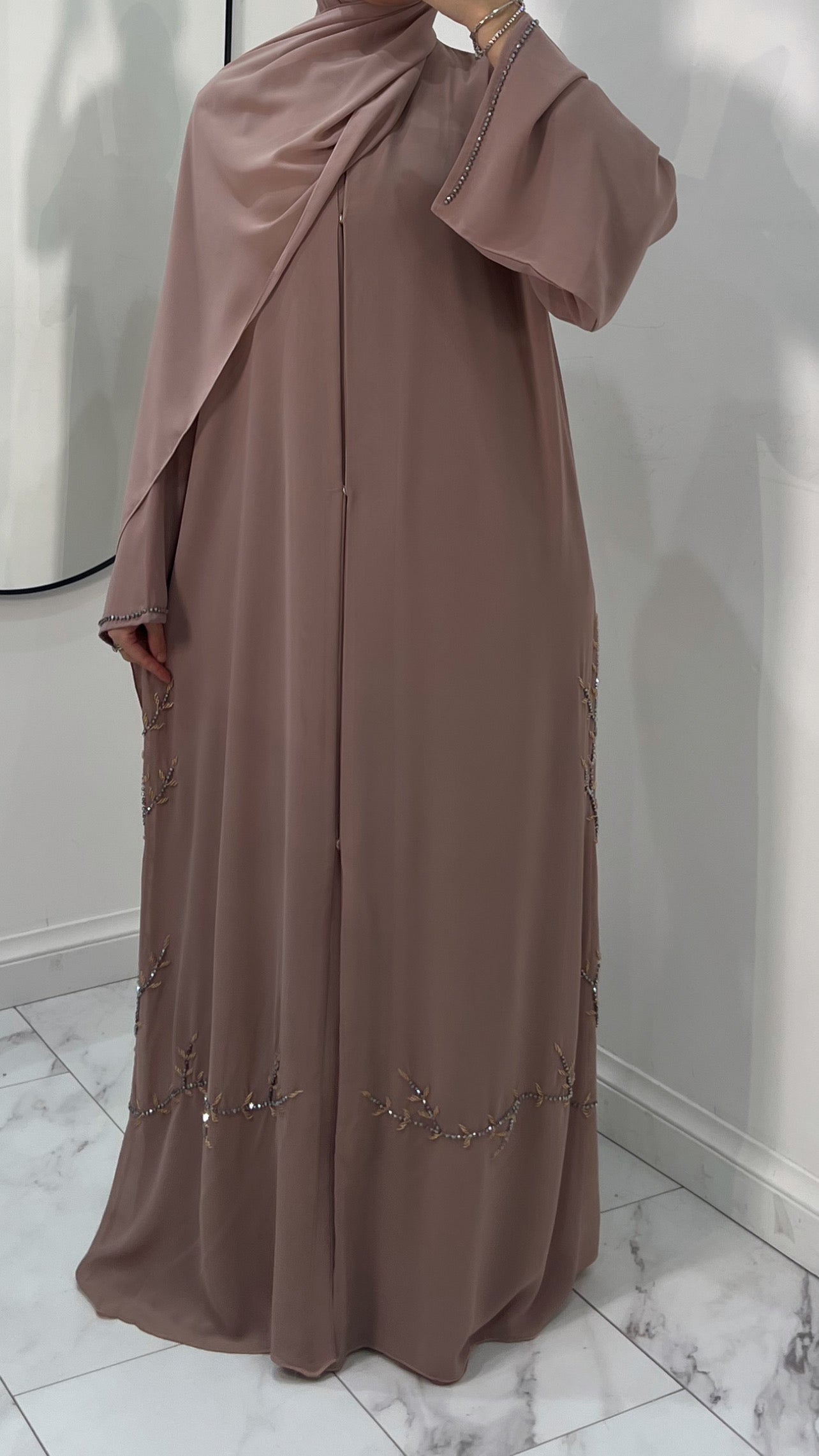 Abaya 74